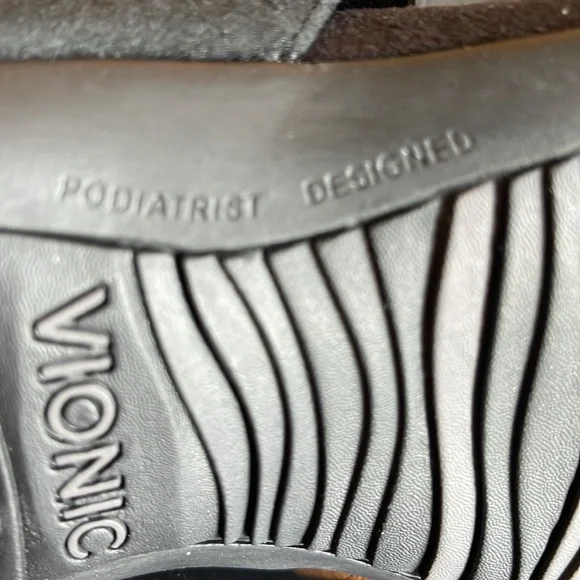 Vionic Reat Samoa slide Sandal size 9 wide - Picture 5 of 7